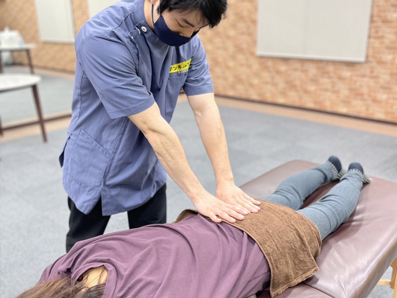 ノアセンター南校での施術風景