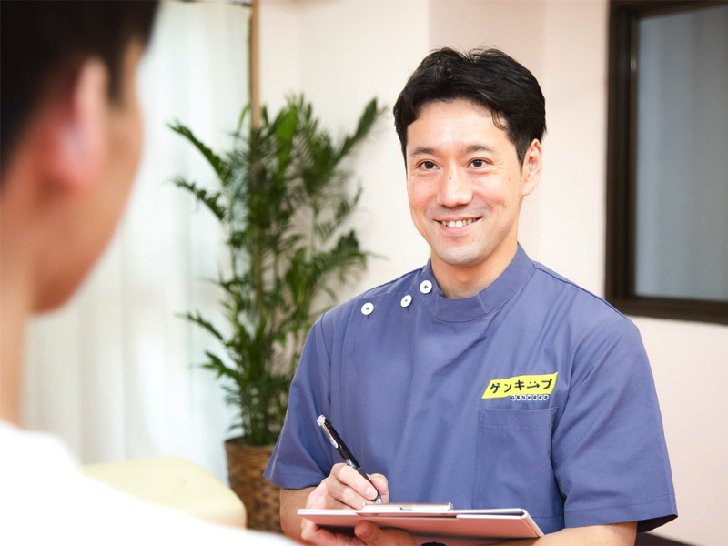 カウンセリング・検査を行う施術者